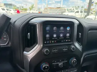 Chevrolet Silverado 1500 2019 4x2 LT 4dr Crew Cab 5.8 ft. SB
