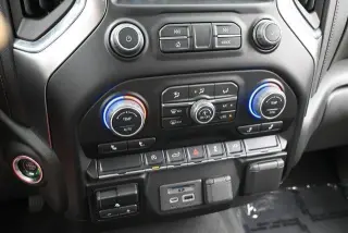 Chevrolet Silverado 1500 2021 4x2 LT 4dr Crew Cab 5.8 ft. SB