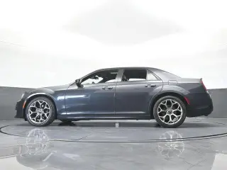 Chrysler 300 2018 S 4dr Sedan