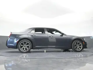 Chrysler 300 2018 S 4dr Sedan