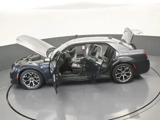 Chrysler 300 2018 S 4dr Sedan