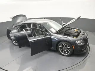 Chrysler 300 2018 S 4dr Sedan
