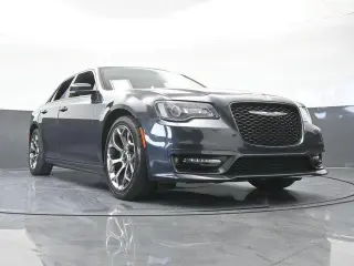 Chrysler 300 2018 S 4dr Sedan