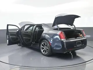 Chrysler 300 2018 S 4dr Sedan