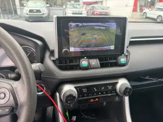 Toyota RAV4 2025 XLE 4dr SUV
