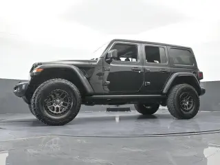 Jeep Wrangler Unlimited 2022 4x4 Sport 4dr SUV