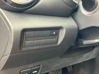 Nissan Kicks 2023 SR 4dr Crossover