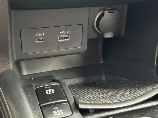 Nissan Kicks 2023 SR 4dr Crossover