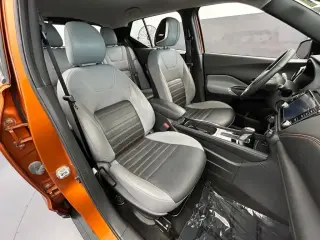 Nissan Kicks 2023 SR 4dr Crossover