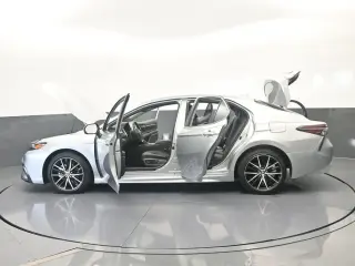 Toyota Camry 2024 SE 4dr Sedan