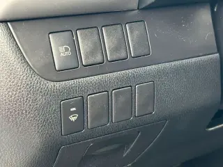 Toyota Highlander 2019 LE 4dr SUV (2.7L I4)
