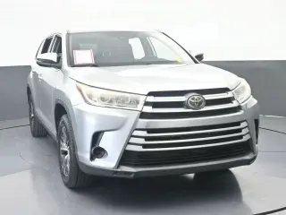 Toyota Highlander 2019 LE 4dr SUV (2.7L I4)