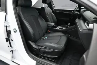 Kia K5 2023 GT-Line 4dr Sedan