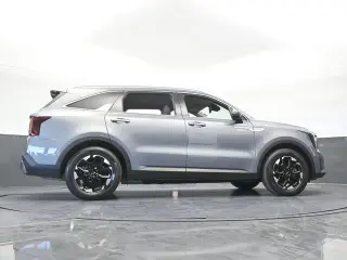 Kia Sorento 2024 S 4dr SUV