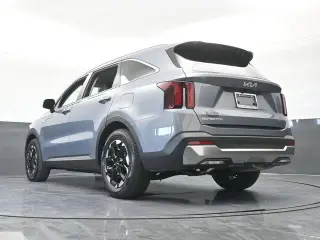 Kia Sorento 2024 S 4dr SUV