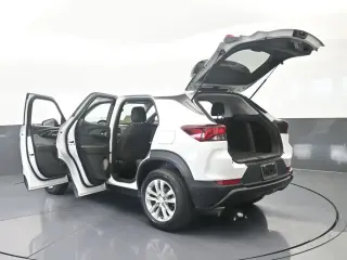 Chevrolet Trailblazer 2023 4x4 LS 4dr SUV