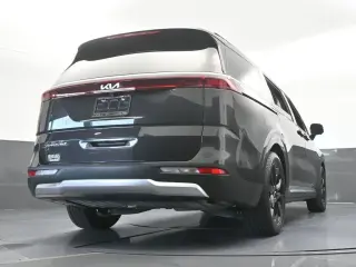 Kia Carnival 2022 SX 4dr Mini-Van