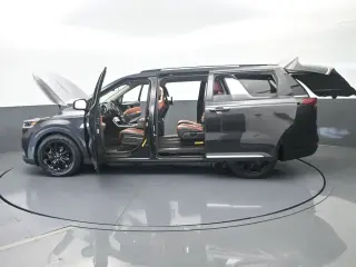 Kia Carnival 2022 SX 4dr Mini-Van