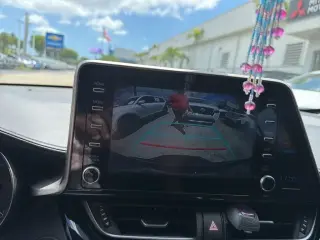 Toyota C-HR 2019 LE 4dr Crossover