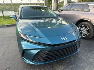 Toyota Camry 2025 SE 4dr Sedan