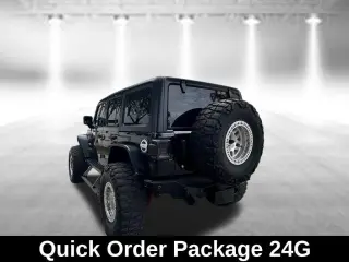 Jeep Wrangler Unlimited 2018 4x4 Sahara 4dr SUV (midyear release)