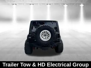 Jeep Wrangler Unlimited 2018 4x4 Sahara 4dr SUV (midyear release)