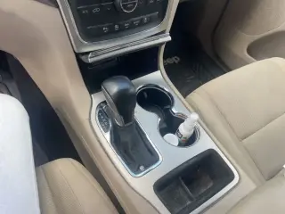 Jeep Grand Cherokee 2017 4x2 Laredo E 4dr SUV