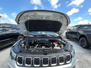 Jeep Compass 2024 4x4 Altitude 4dr SUV