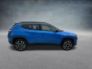 Jeep Compass 2023 4x4 High Altitude 4dr SUV