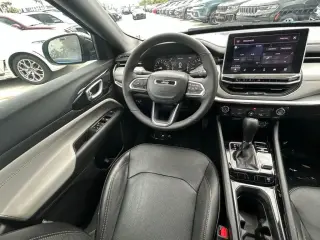 Jeep Compass 2023 4x4 High Altitude 4dr SUV