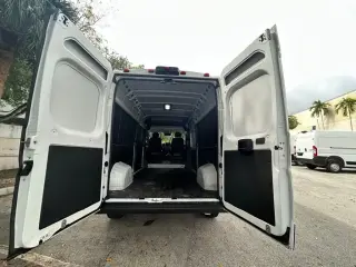 Ram ProMaster 2025 Tradesman 2500 159 WB 3dr High Roof Cargo Van w/o Passenger Seat