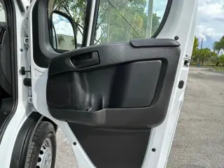 Ram ProMaster 2025 Tradesman 2500 159 WB 3dr High Roof Cargo Van w/o Passenger Seat