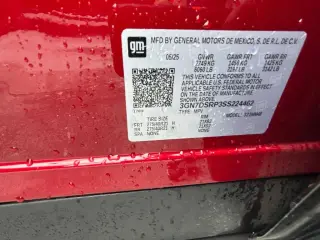 Chevrolet Equinox EV 2025 RS 4dr SUV