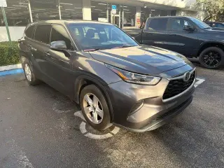Toyota Highlander 2021 L 4dr SUV