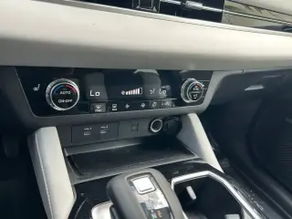 Mitsubishi Outlander 2025 SE 4dr SUV