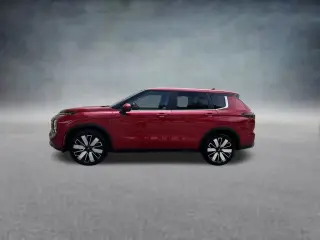 Mitsubishi Outlander 2025 SE 4dr SUV
