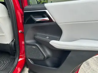 Mitsubishi Outlander 2025 SE 4dr SUV
