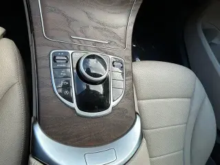 Mercedes-Benz C-Class 2020 C 300 4dr Sedan
