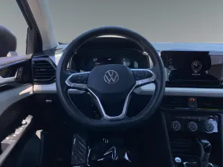 Volkswagen Taos 2025 S 4dr SUV