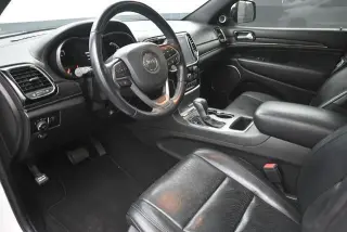 Jeep Grand Cherokee 2019 4x2 Overland 4dr SUV