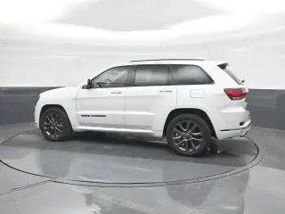 Jeep Grand Cherokee 2019 4x2 Overland 4dr SUV