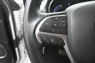 Jeep Grand Cherokee 2019 4x2 Overland 4dr SUV