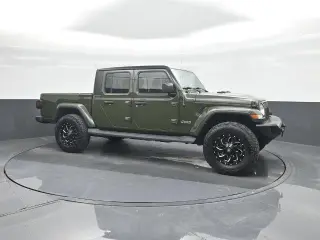 Jeep Gladiator 2022 4x4 Overland 4dr Crew Cab 5.0 ft. SB