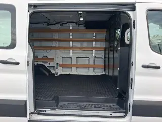 Ford Transit 2025 250 3dr SWB Low Roof Cargo Van