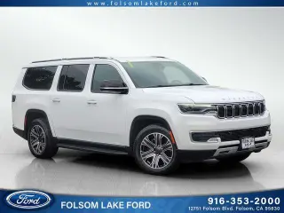 Jeep Wagoneer L 2023 4x4 Carbide 4dr SUV