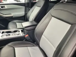 Ford Explorer 2023 AWD XLT 4dr SUV