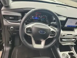 Ford Explorer 2023 AWD XLT 4dr SUV