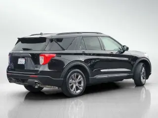 Ford Explorer 2023 AWD XLT 4dr SUV
