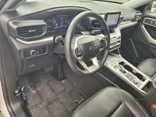 Ford Explorer 2023 AWD XLT 4dr SUV