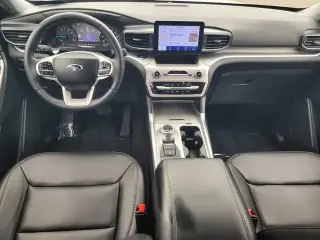 Ford Explorer 2023 AWD XLT 4dr SUV